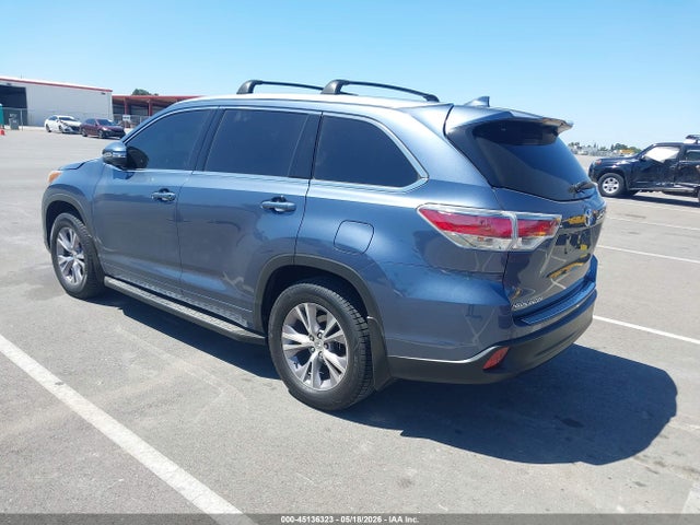 Toyota Highlander Xle V6