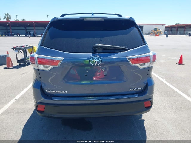 Toyota Highlander Xle V6