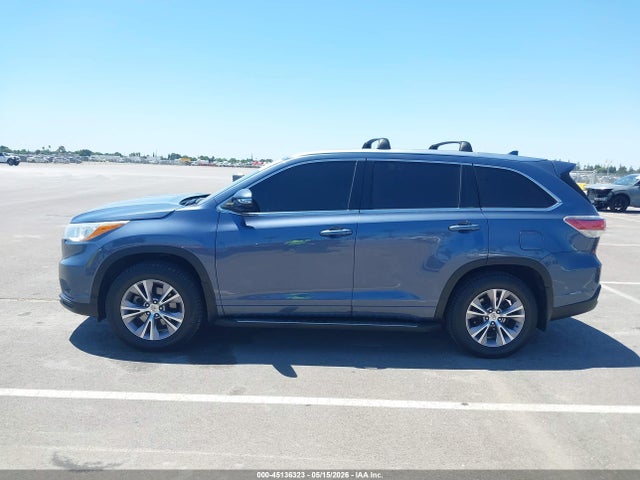 Toyota Highlander Xle V6