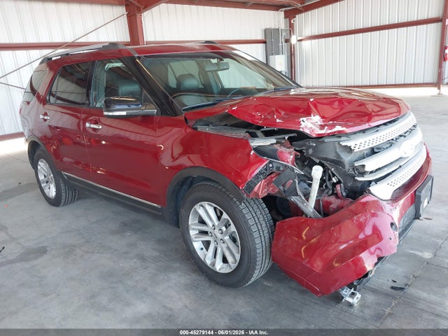 Salvage Ford Explorer Image