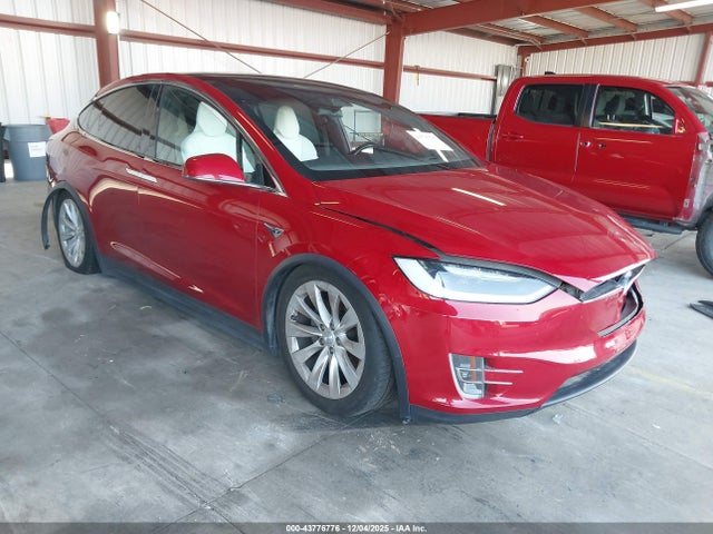 Salvage Tesla Model X Image