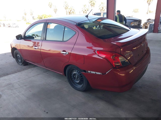 Nissan Versa 1.6 Sv