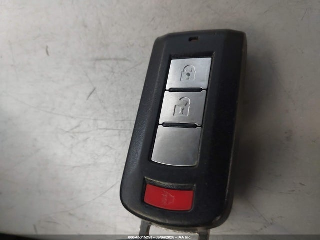 Mitsubishi Outlander Se