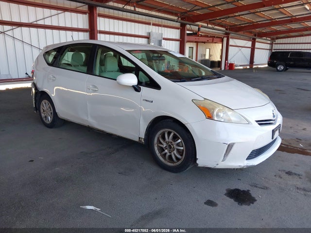 Salvage Toyota Prius v Image