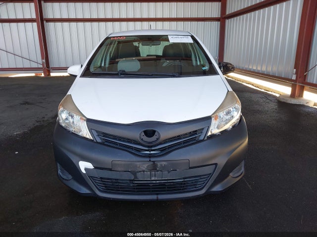Toyota Yaris Le