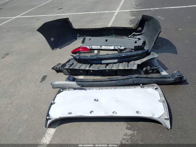 Toyota Sienna Le 7 Passenger