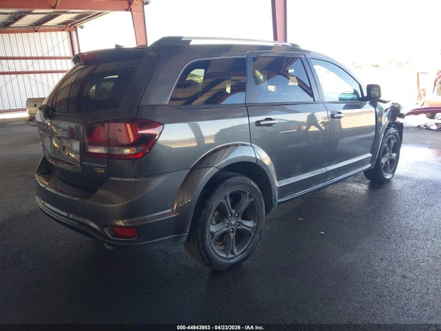 Dodge Journey Crossroad