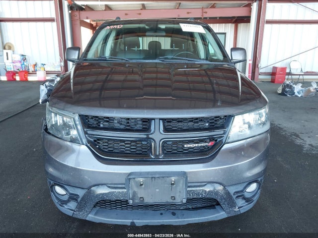 Dodge Journey Crossroad