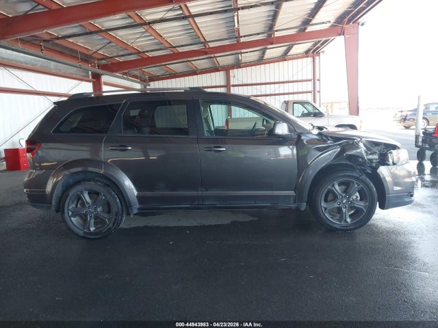 Dodge Journey Crossroad