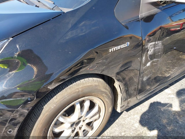 Toyota Prius Le