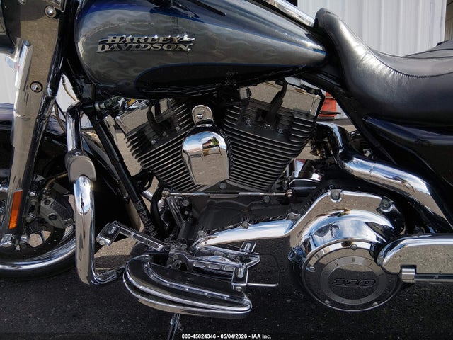 Harley-Davidson Flhrse4