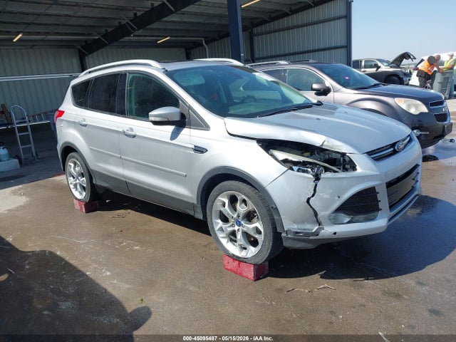Salvage Ford Escape Image