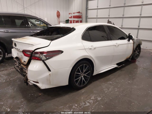 Toyota Camry Se