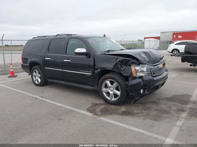 Salvage Chevrolet Suburban 1500 Image
