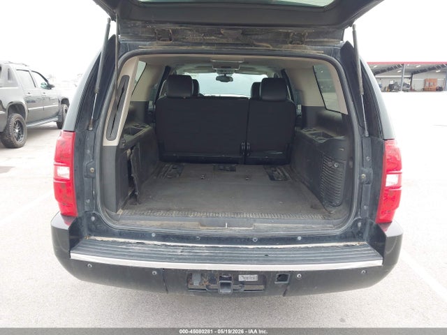 Chevrolet Suburban 1500 Ltz