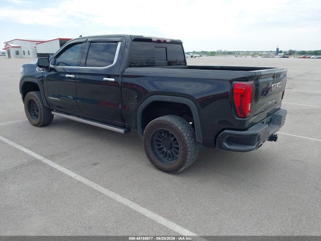 GMC Sierra 1500 4wd  Short Box Denali