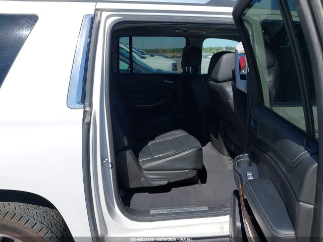 Chevrolet Suburban Premier