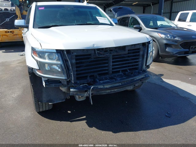 Chevrolet Suburban Premier