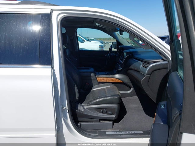 Chevrolet Suburban Premier
