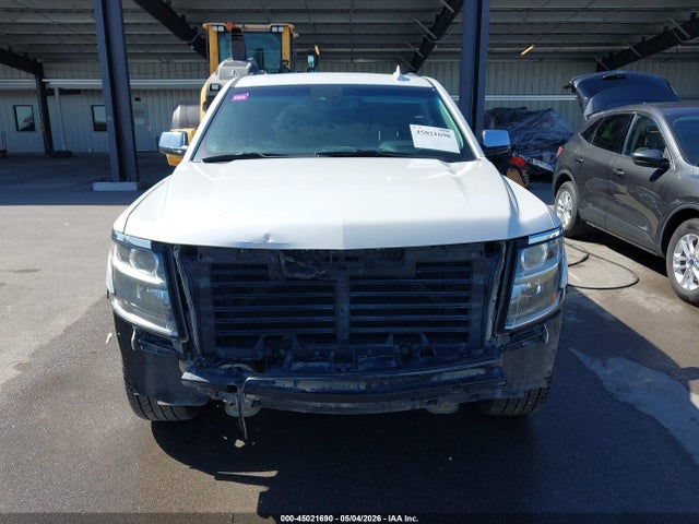 Chevrolet Suburban Premier