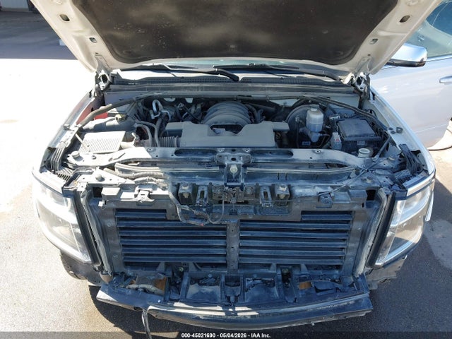Chevrolet Suburban Premier
