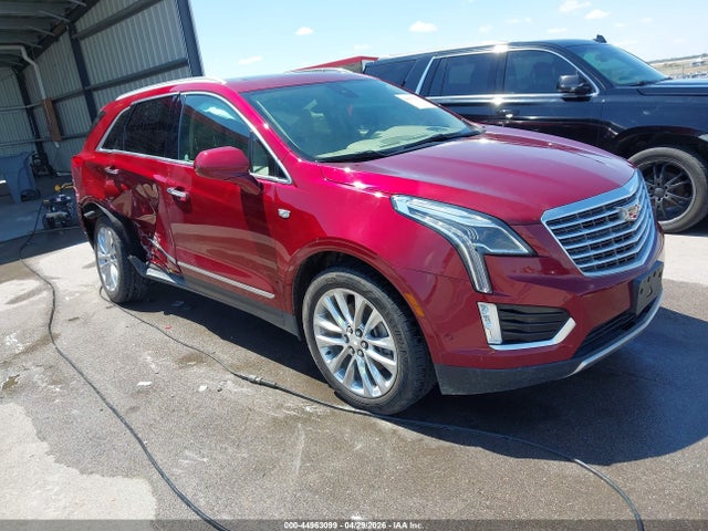 Salvage Cadillac XT5 Image