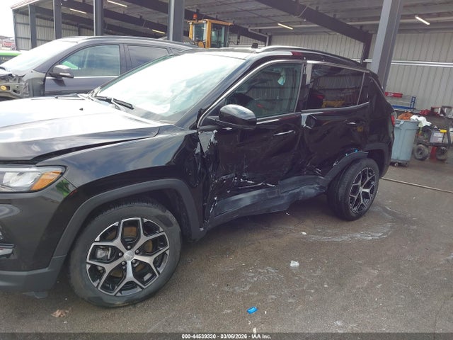 Jeep Compass Limited 4x4