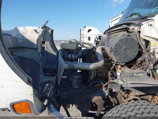 Sterling Truck Lt 9500