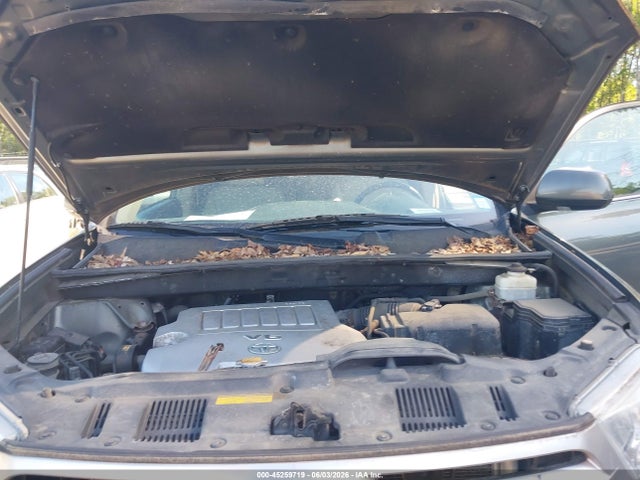 Toyota Highlander Limited V6