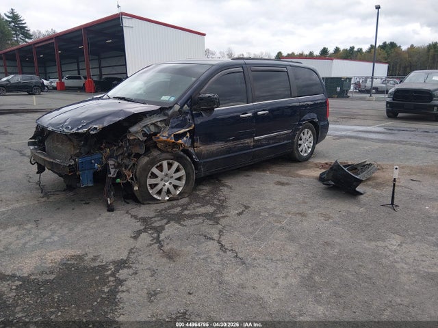 Chrysler Town & Country Touring