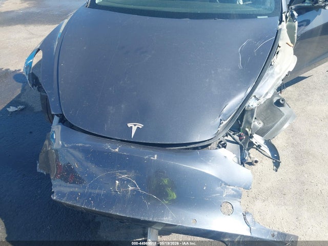 Tesla Model 3 Standard Range Plus Rear-wheel Drive