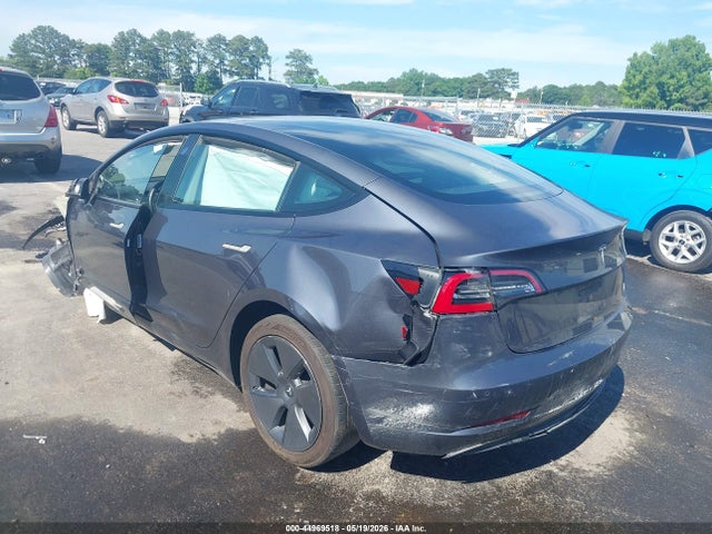 Tesla Model 3 Standard Range Plus Rear-wheel Drive