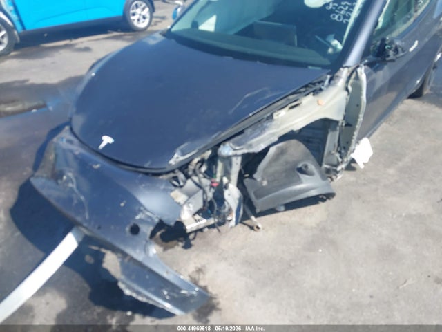 Tesla Model 3 Standard Range Plus Rear-wheel Drive