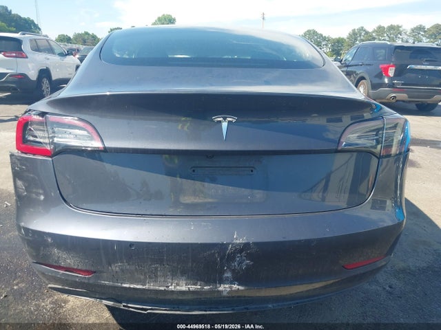 Tesla Model 3 Standard Range Plus Rear-wheel Drive