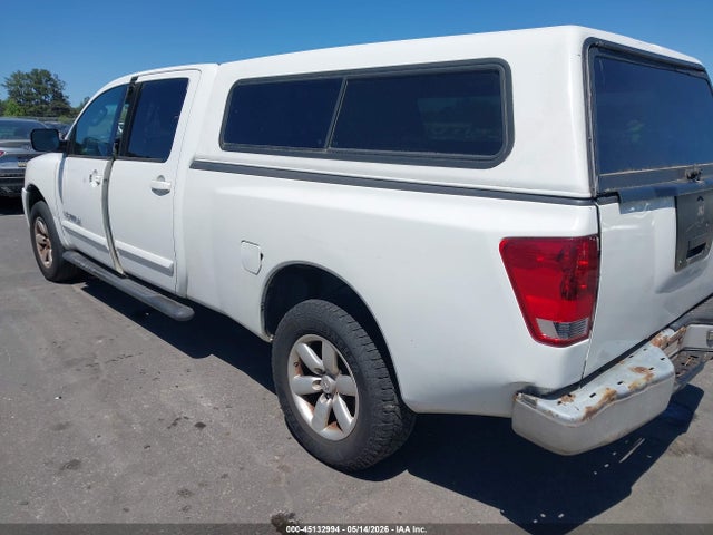 Nissan Titan