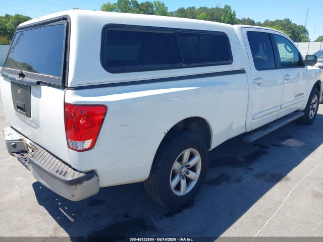 Nissan Titan