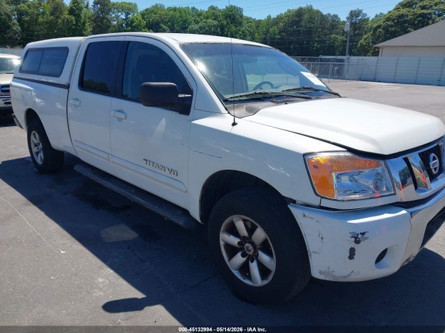 Salvage Nissan Titan Image