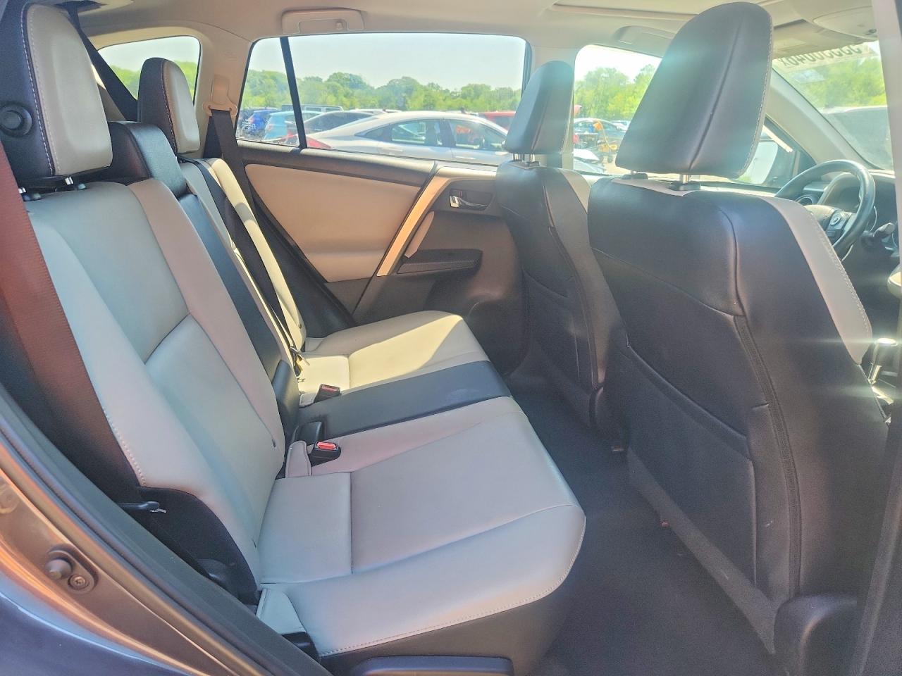 Toyota RAV4 Limited