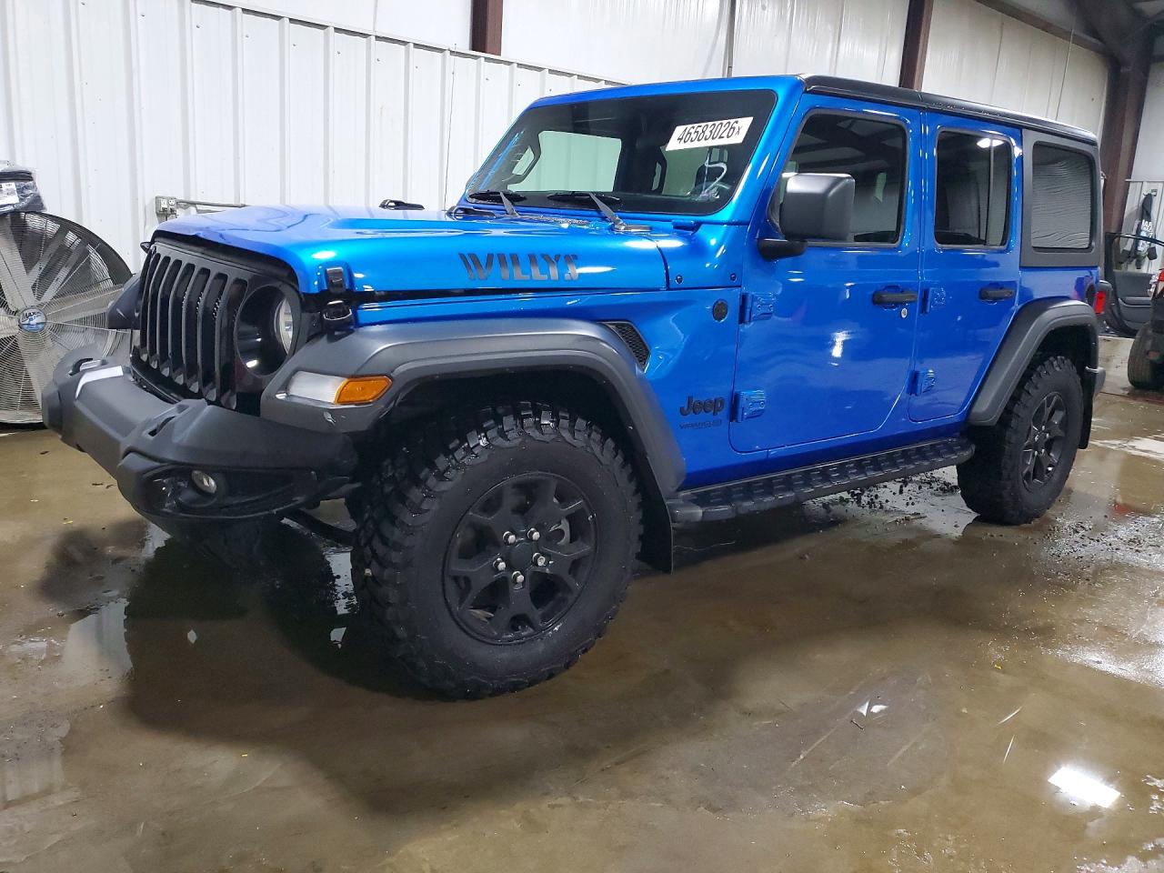 Salvage Jeep Wrangler Image