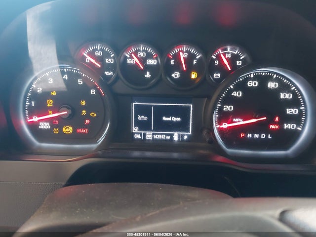 Chevrolet Silverado 2500 4wd  Long Bed Wt