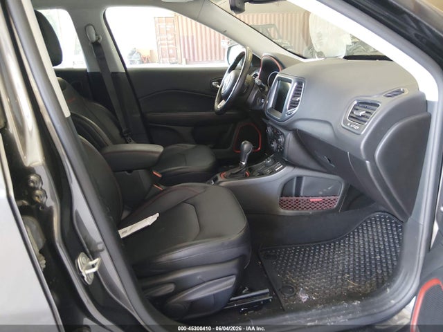 Jeep Compass Trailhawk 4x4