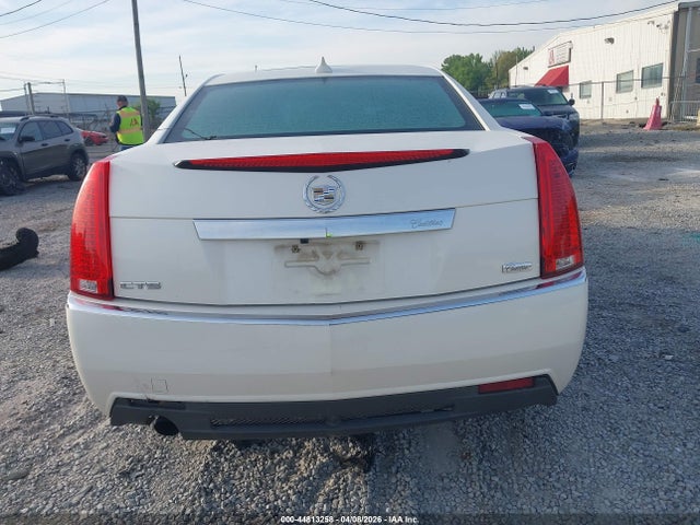 Cadillac CTS Luxury