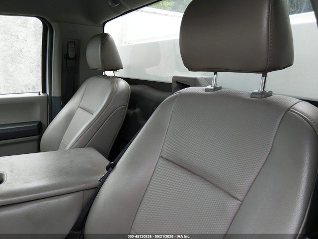 Ford F-550 Xl