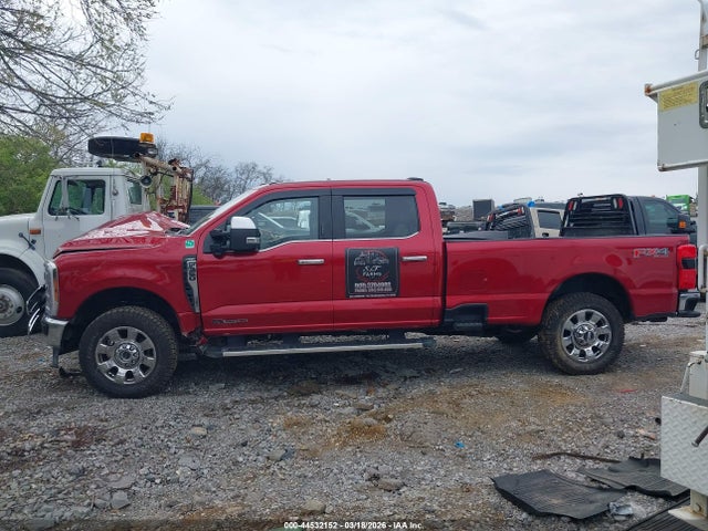 Ford F-350 Lariat