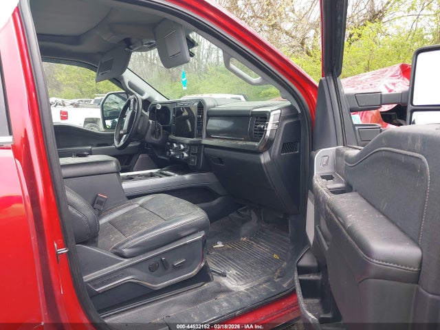 Ford F-350 Lariat