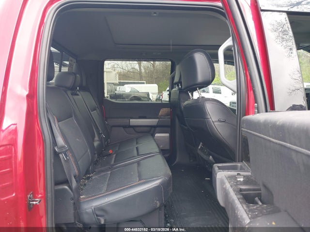 Ford F-350 Lariat