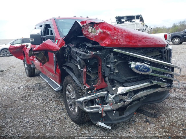 Salvage Ford F-350 Image