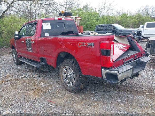 Ford F-350 Lariat