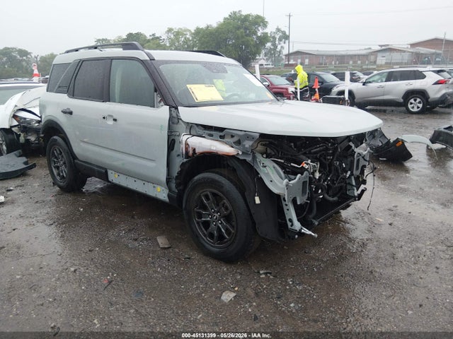 Salvage Ford Bronco Image