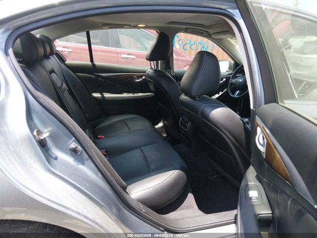 INFINITI Q50 Hybrid Premium